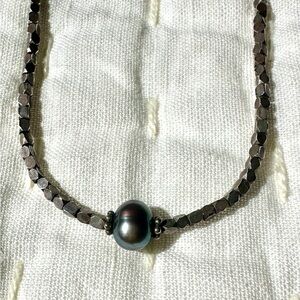 Elegant Black Pearl Necklace 16”